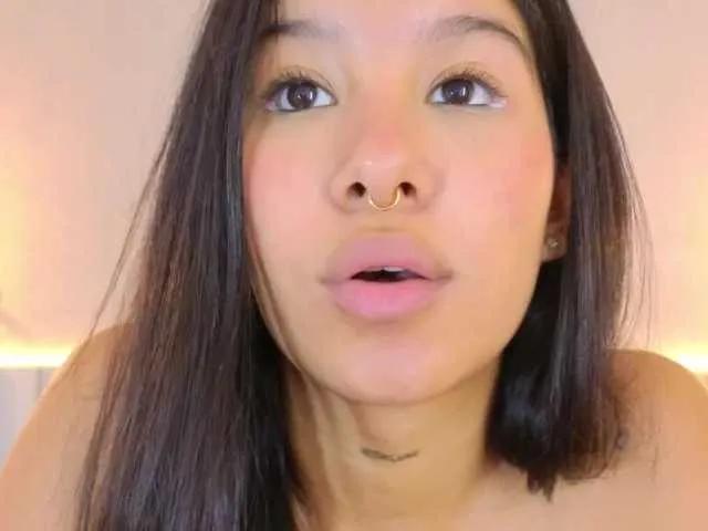 Aida-Moreno on BongaCams