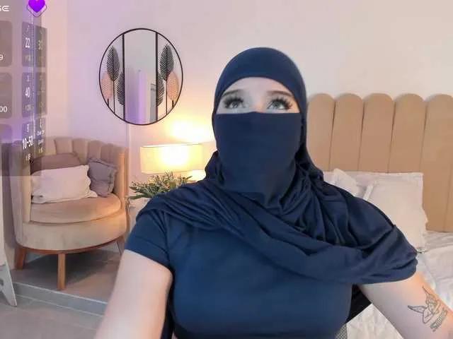 Anna-henao on BongaCams