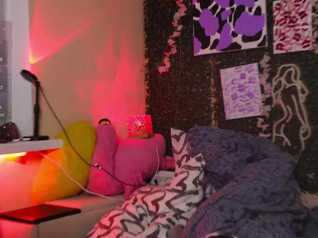 BlueCherry — Freechat on BongaCams
