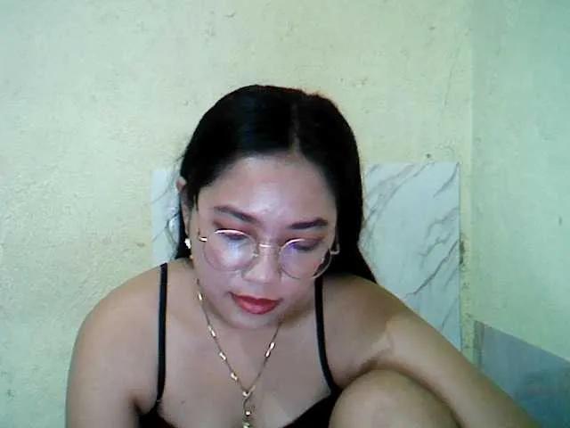 Chen212 on BongaCams