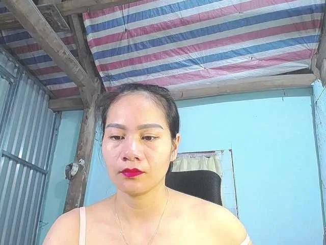 EllaShow93 on BongaCams 