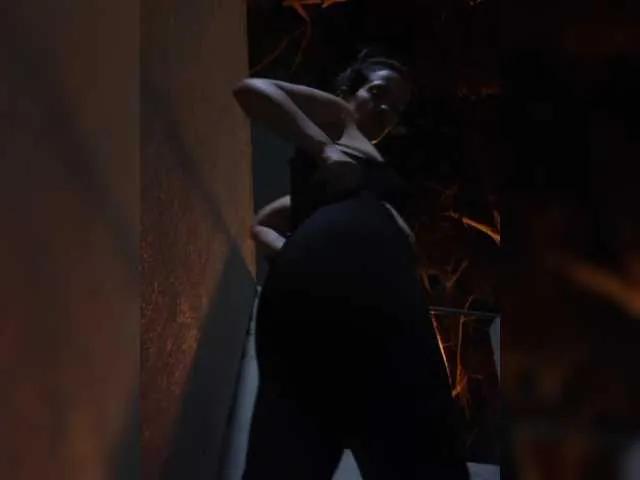 Juiicy01 on BongaCams 