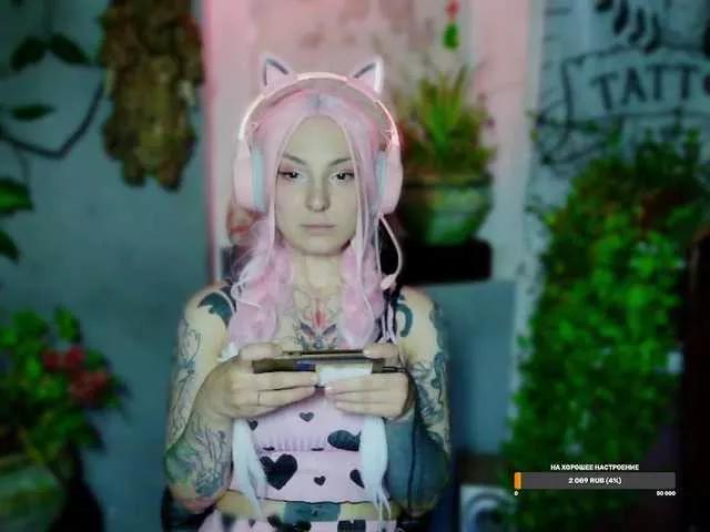 Mini0Melloo on BongaCams 