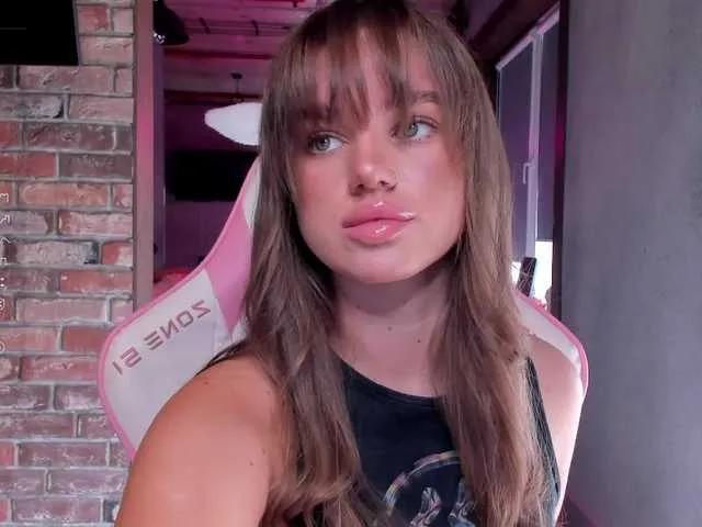 Naomimif — Freechat on BongaCams
