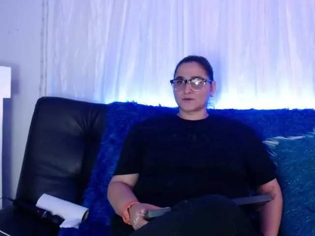 Natalliecolliz on BongaCams