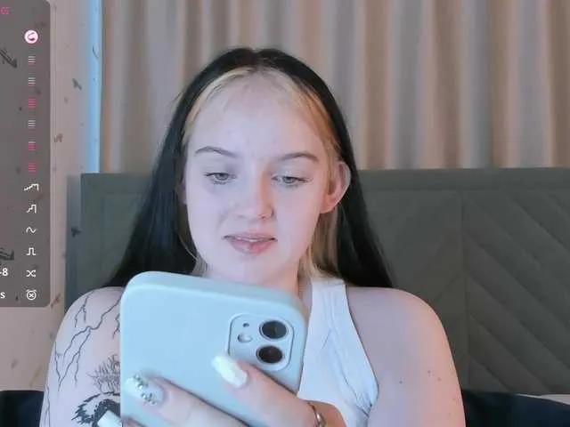 salamipizza on BongaCams 