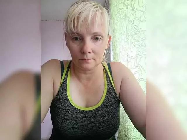 Sweetie454 on BongaCams 