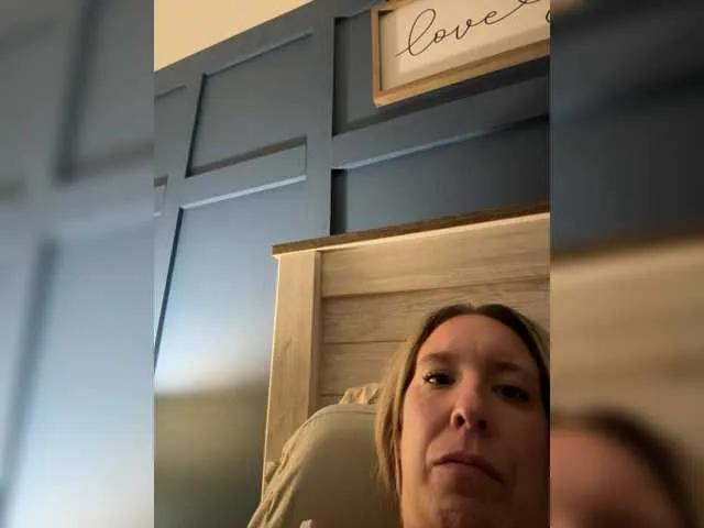 YourGurlFire1 — Freechat on BongaCams