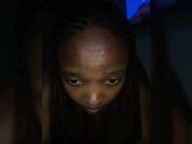 ZariaMoon — Freechat on BongaCams