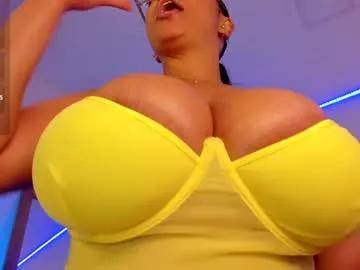 anahi_ryan — Brunette with huge tits wants a Sunday full of orgasms/ Fav Patterns 55 111 #latina #ebony #milf #bigboobs #squirt