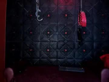 annavi_ on Chaturbate 