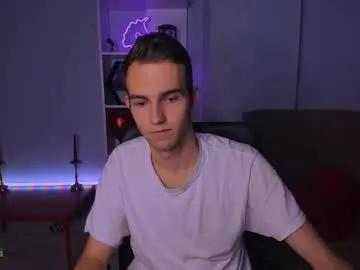 astren_villo — GOAL: topless [250 tokens remaining] Welcome to my room! #muscle #young #abs #slave #sexy