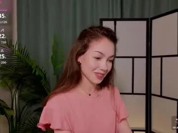 bellarasole — Hey hey, I'm Anna Goal: tease my cute shirt :3 #shy #18 #skinny #new #teen [33 tokens remaining]