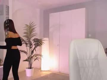 bellla_haddid — GOAL: teasing hot dance [182 tokens remaining] let's make this day special  #smalltits #skinny #cute #feet #daddysgirl