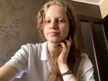 berniecemontell — GOAL: Eye contact Hi! My name is Sophia. I'm new here! Wish me luck! :) #teen #skinny #natural #young #18 [12 tokens remaining]