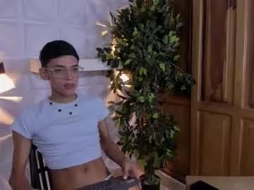 billy_jamees on Chaturbate 