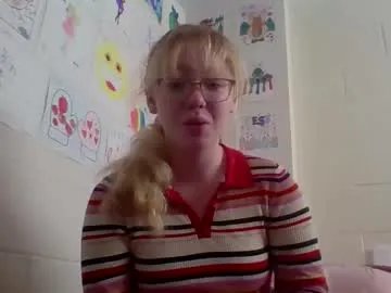 blonde_katie — Panties off/fully nude! (Lush is in) [874 tokens remaining]