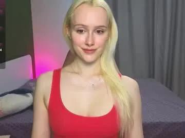 caseylabow — Goal: Fuck my pussy with realistic dildo and sexy moans [70 tokens left] #teen #cute #fuckmachine #natural #pvt