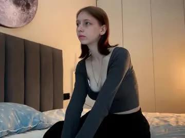 ellie_hollow — Second Day Here! outfit checkMy name is Ellie. I am a beginner, I hope you can help me master this space! #new #bigboobs #skinny #18 #teen [35 tokens remaining]