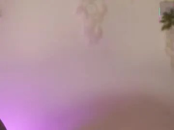 emmasanzoficial on Chaturbate