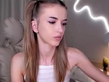 entya —  A graceful space for beautiful souls  #natural #petite #smalltits #young #18