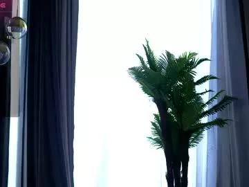 esmeluv on Chaturbate 