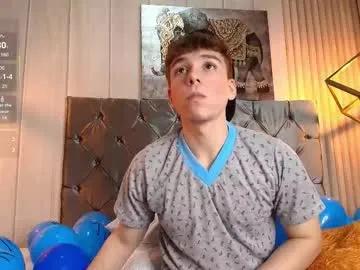 femboy_max — First balloon exploited you decide   [21 tokens left] Today is balloon show for each exploited balloon you will discard an award for you  #ass #feet #bigdick #bigass #masturbation