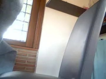 fra__71 — Wife Fra__71 underdesk i want cumming #uncut #c2c #smalldick #couple #bigcock