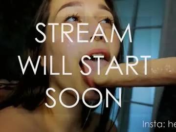 heylixie_ — Fingering ass [385 tokens left] #Deepthroat, #Bigboobs, #squirt, #anal,  #18