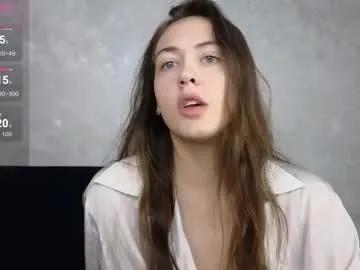 jessicayooung — GOAL: tease with a tongue [29 tokens remaining] Welcome to my room! It's my first day here  #18 #new #skinny