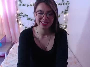 kamilew — WELCOME TO MY ROOM // GOAL: Oil in the ass [47 tokens left] #latina #bigass #PREGNANT #squirt #glasses