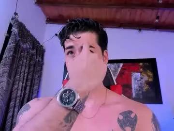 liamwyatt_ — show cum  #cum #skinny #latino [1540 tokens remaining]