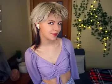 liliandaniels — GOAL: hot kiss to u [22 tokens remaining] Hey there! Can you make this cute girl horny?? #daddysgirl #18 #smalltits #braces #new