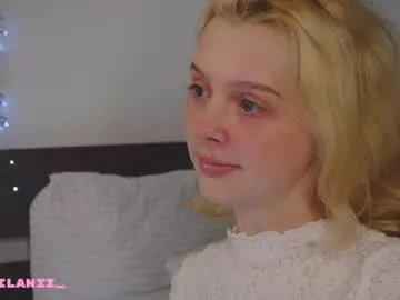 little_anitta on Chaturbate