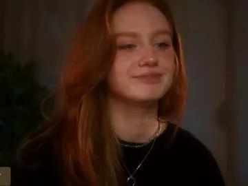 lizzy_blaze — there is nothing to see here - Goal: hello? #redhead #tease #natural