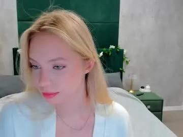 melanie_ryer — Spank your ass in oil [40 tokens left] Hello everyone, my name is Melanie!PVT OPEN #shy  #blonde #18 #feet #ass