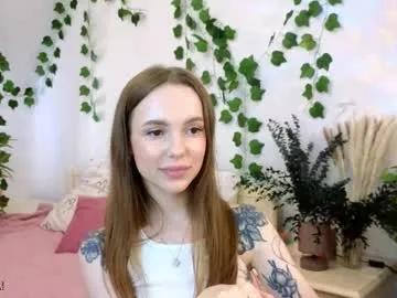 mia_ellison — GOAL: Doggy pose [83 tokens remaining] Hi I'm Mia :) This is my new room! Let's spend time together #new #nonude #18 #skinny #young