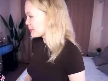 odellabowman — GOAL: my toy inside my pussy [199 tokens remaining] Hello guys! I'm Betty ,ntmu <3 My fav patt 22/66. Let's cum together today <3 #blonde #18 #teen #JOI #daddy