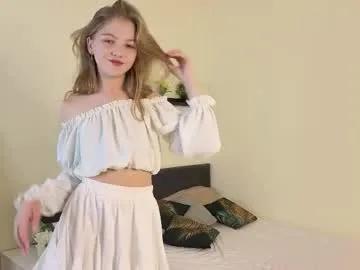 patricia_perry — GOAL: hey hey [0 tokens remaining] Welcome to my room! I`m Vicki, newbee here, but let`s make some fun! ^^ #new #18 #shy #teen #natural