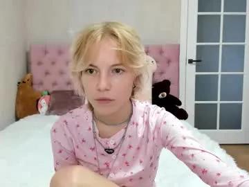 pink_lila18 — I'll get up and dance #new #18 #skinny #cute #shy [0 tokens remaining]