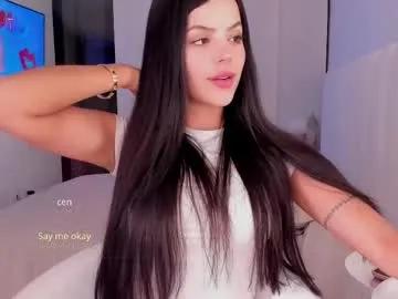 salomee_11 — Current Goal: fingers pussy at 1000 tokens -- Next Goal: play dildo and cum -- Sex Show at Final Goal #couple #goals