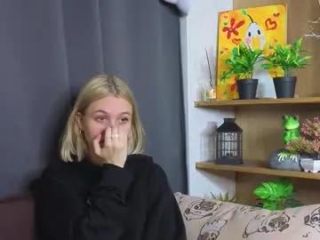 savannahshor on Chaturbate 