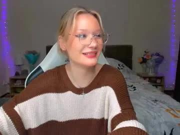 selfharm777 — Alice play with pussy in panties and sucks fingers [120 tokens left] #skinny #couple #18 #new #smalltits #teen
