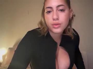 sieena — start of the week fun!!  goal x take shorts off ;) #young #bigboobs #new #natural #18 [1999 tokens remaining]