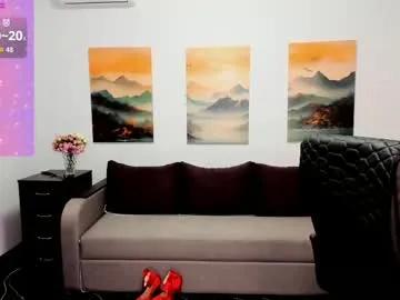 sofia_ford — keep going [41 tokens left]  #stockings #milf #natural  #cam #c2c