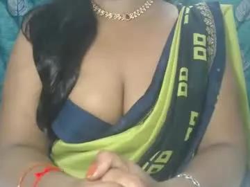 sophia_indian — #biglips #bigass #bigboobs #indian #pussy