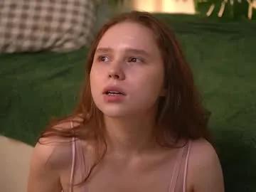 sunnny_lisa on Chaturbate