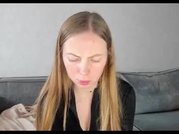 tixxxy on Chaturbate 