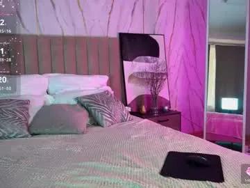 vikky_moon — Goal: Sexy teasing dance show #new #skinny #feet #lovense #teen - Next Goal: Make ass red with slaps