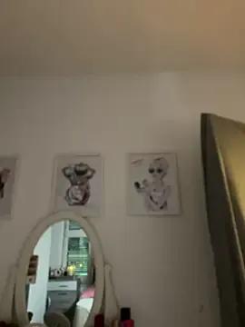 _Lilly_angel on StripChat 